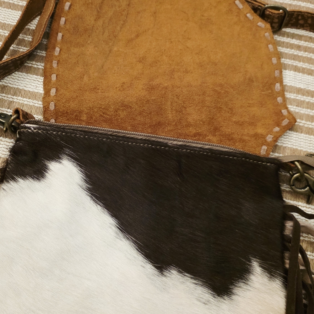 Myra Bag  Tan and White Crossbody with Fringe - Picture 3 of 5